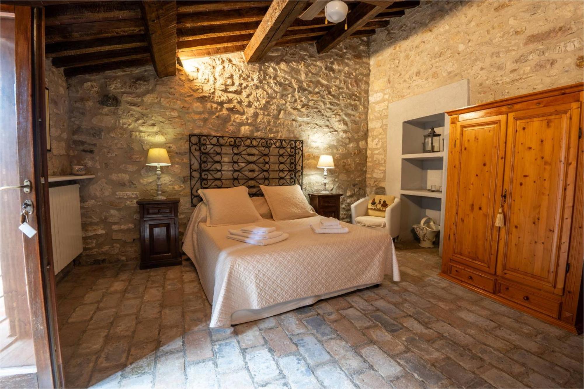 Bed and Breakfast Castello Valenzino Antognola Экстерьер фото
