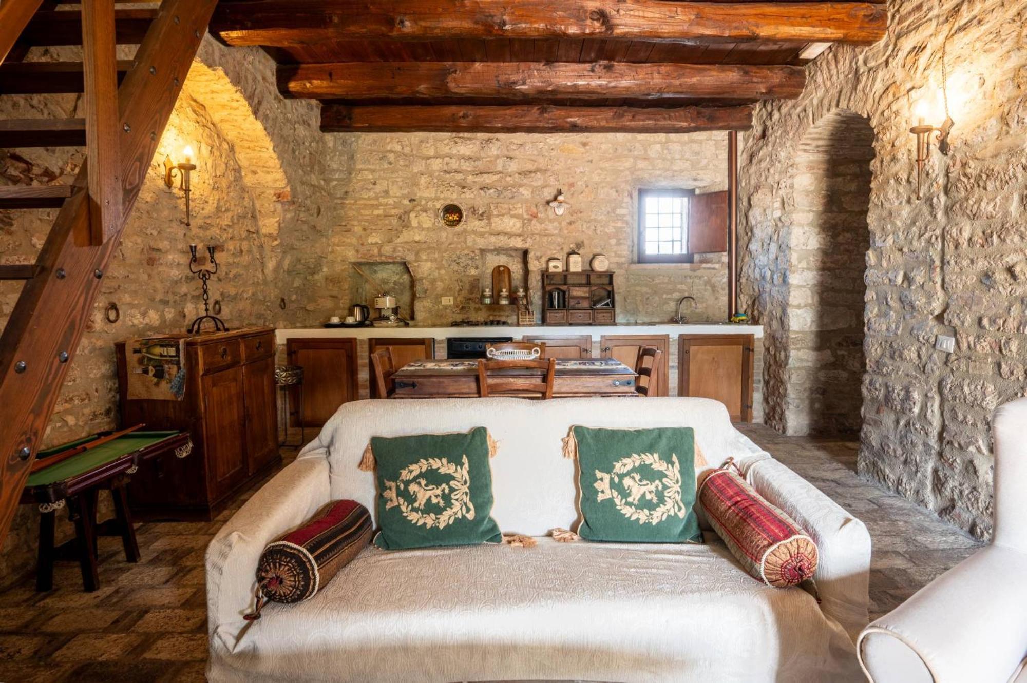 Bed and Breakfast Castello Valenzino Antognola Экстерьер фото